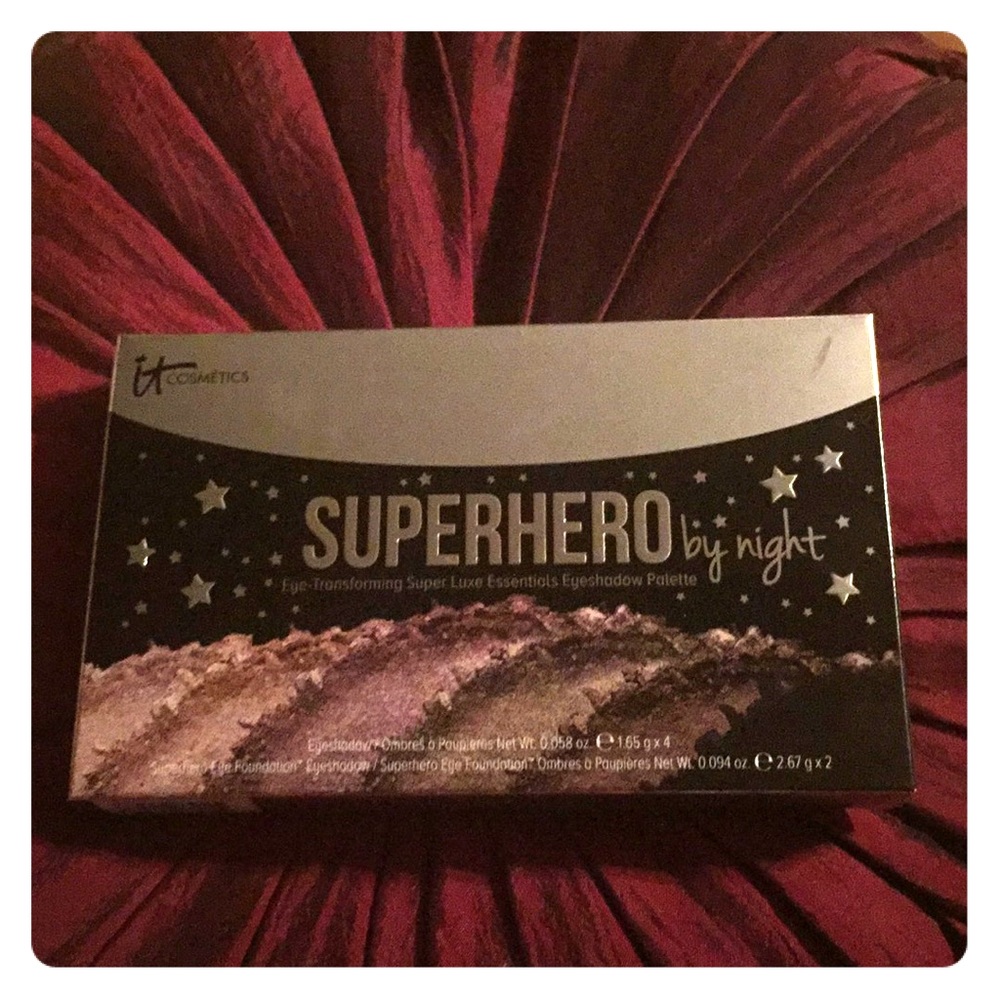 IT Superhero by night palette